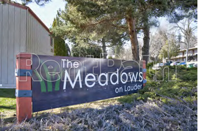 The Meadows On Lauder in Moscow, ID - Building Photo - Building Photo