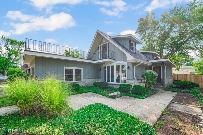 property at 140 N Edgewood Ave