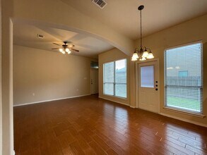 1129 Brown Rock Dr in New Braunfels, TX - Building Photo - Building Photo