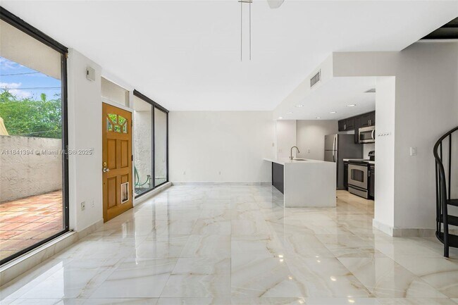 3192 Bird Ave in Miami, FL - Building Photo - Building Photo