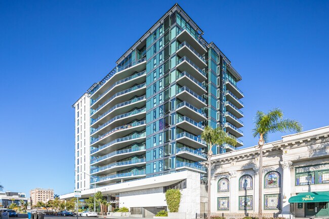 The Park Banker's Hill in San Diego, CA - Building Photo - Building Photo