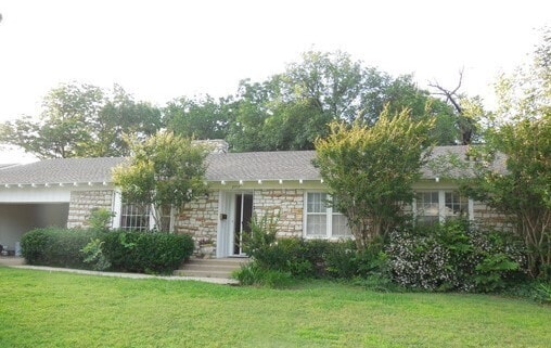property at 2717 NW 41st St