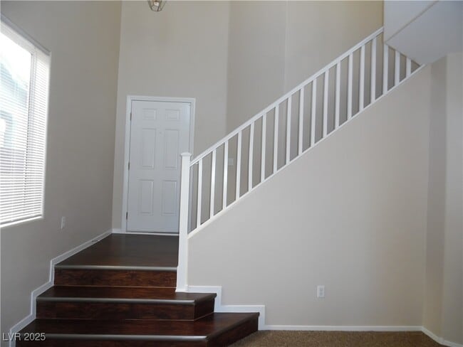 6371 Thunder Gulch Ave in Las Vegas, NV - Building Photo - Building Photo