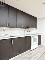10 Harringay Crescent in Toronto, ON - Building Photo