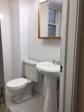 2029 W 5th St in Duluth, MN - Building Photo - Building Photo