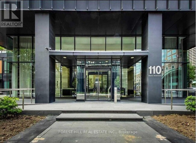 110-2110 Charles St E in Toronto, ON - Building Photo - Building Photo
