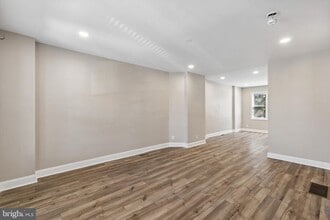 5536 Pine St in Philadelphia, PA - Building Photo - Building Photo