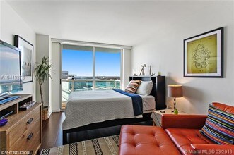 650 West Ave-Unit -3002 in Miami Beach, FL - Building Photo - Building Photo