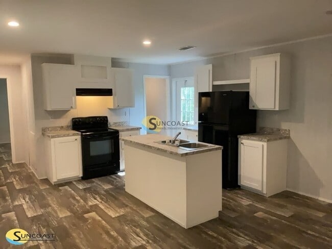 property at 5870 Patterson Ave