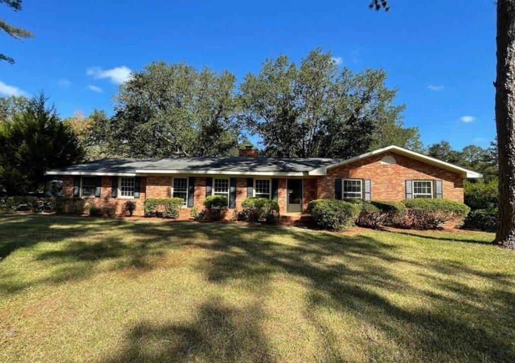 3307 Wexford Dr in Albany, GA - Building Photo