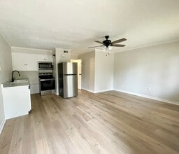 219 Harrell St in Brandon, MS - Building Photo - Building Photo