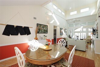 640 2nd St S in Naples, FL - Building Photo - Building Photo