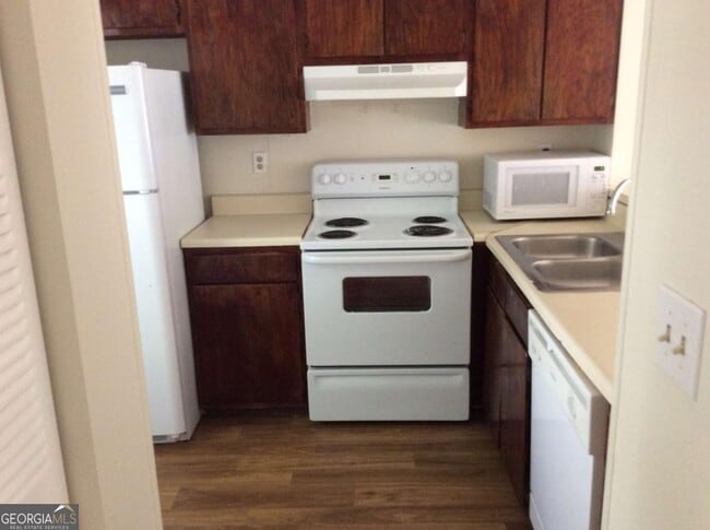 200 Sheraton Ct in Mcdonough, GA - Building Photo - Building Photo