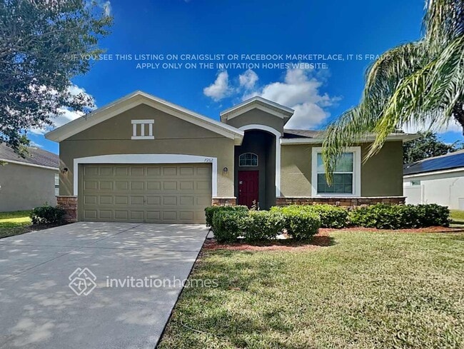 property at 7262 Cedarcrest Blvd