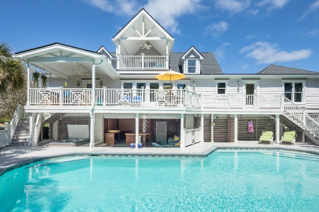 2867 Middle St in Sullivans Island, SC - Building Photo - Building Photo