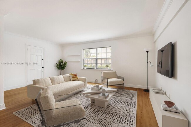 318 Majorca Ave-Unit -104 in Coral Gables, FL - Building Photo - Building Photo
