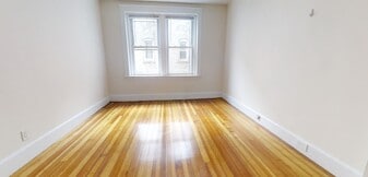11 Barrows St, Unit 4A in Boston, MA - Building Photo