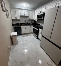 32 Oil Mill Rd in Danbury, CT - Building Photo - Building Photo