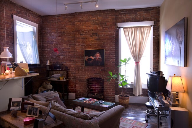 625 7th Ave S, Unit C3 in Nashville, TN - Foto de edificio - Building Photo