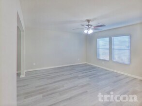 15673 Briar Frst Dr in Cut And Shoot, TX - Building Photo - Building Photo