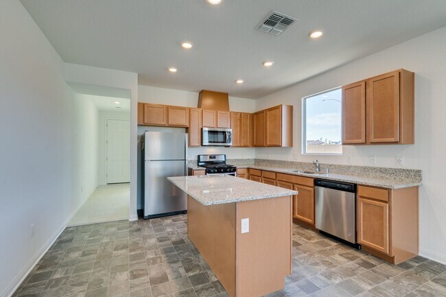 6823 Laguna Blanca St in North Las Vegas, NV - Building Photo - Building Photo