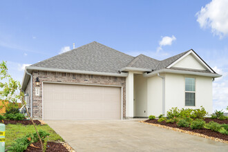 Nautical Point at Lakeshore Villages in Slidell, LA - Foto de edificio - Building Photo