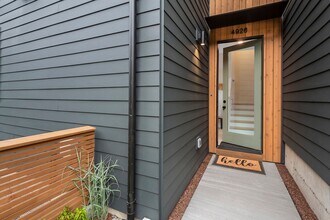 4918 31st Ave S in Seattle, WA - Building Photo - Building Photo