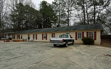 595 Betty St in Gastonia, NC - Building Photo - Building Photo