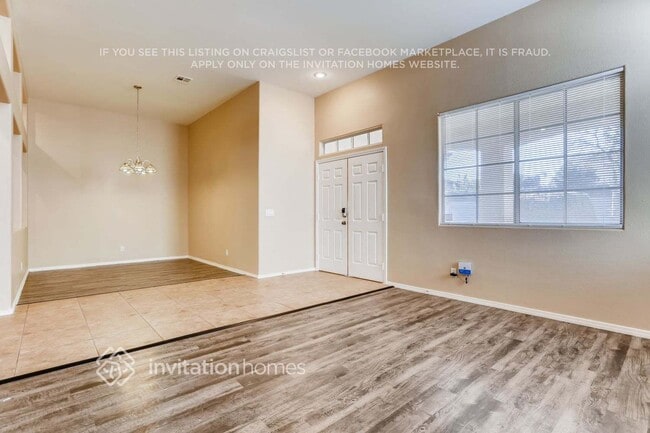 2352 Kenneth Ave in Henderson, NV - Foto de edificio - Building Photo