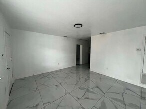 1601 Crooms Ave in Orlando, FL - Building Photo - Building Photo