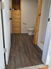 4510 SE 99th Ave, Unit D in Portland, OR - Building Photo - Building Photo