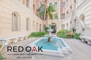 603 Cochran Ave in Los Angeles, CA - Building Photo