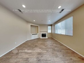 1454 Haddington Dr in Riverside, CA - Foto de edificio - Building Photo