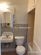 209 Valley Ave NW in Grand Rapids, MI - Building Photo - Building Photo