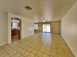 1324 W Pleasant Ln in Phoenix, AZ - Building Photo - Building Photo