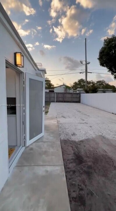 2285 Bunche Park School Dr in Opa Locka, FL - Building Photo