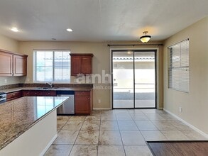 2190 N 135th Dr in Goodyear, AZ - Foto de edificio - Building Photo