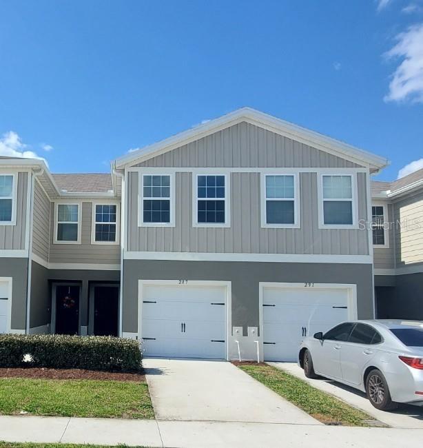 287 Blueberry Ln in Davenport, FL - Foto de edificio