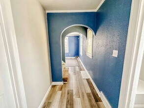 4911 Douglas Rd in Toledo, OH - Building Photo - Building Photo