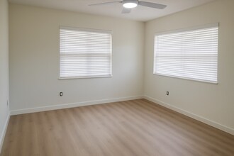 2710 Boca Ciega Dr N in St. Petersburg, FL - Building Photo - Building Photo