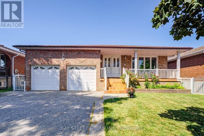 property at 38 Leafield Dr