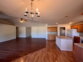 726 Divot Dr in Fernley, NV - Building Photo - Building Photo