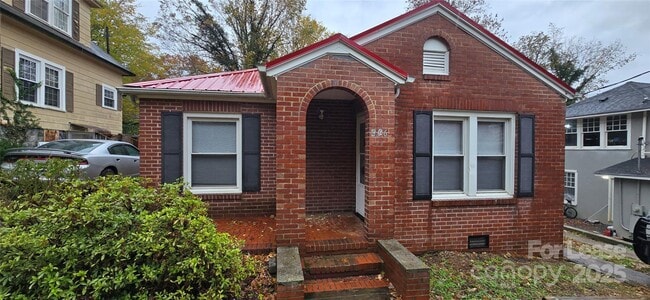 property at 206 Willow St SW