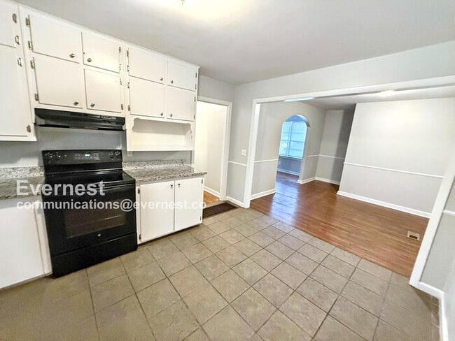 property at 1309 5th Pl NW