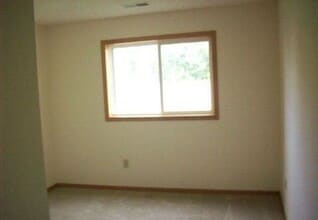 3739 131st Ln NW in Minneapolis, MN - Building Photo - Building Photo