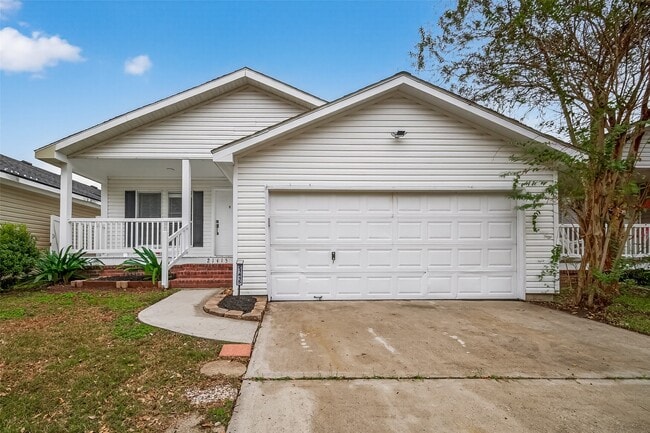 21415 Sweet Grass Ln in Tomball, TX - Building Photo - Building Photo