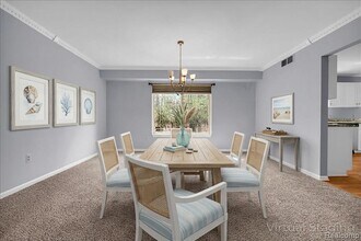 23867 Stony Creek Dr in Farmington Hills, MI - Building Photo - Building Photo