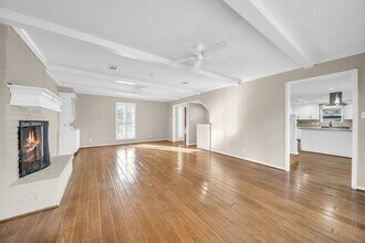 115 Heather Ln in Conroe, TX - Building Photo - Building Photo