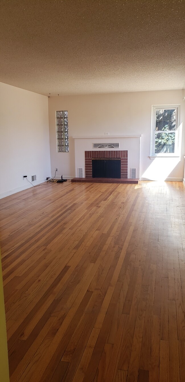 901 Country Club Ave, Unit 901A in Cheyenne, WY - Building Photo - Building Photo