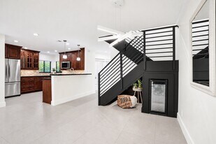 509 NE 19th St in Wilton Manors, FL - Building Photo